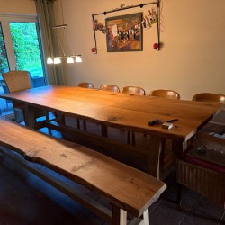 Kundenprojekt: Tisch und Sitzbank aus Eiche mit A-Gestell!